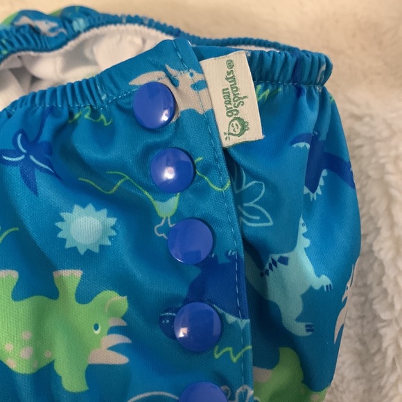 Boys swim diapers.size 4T - Picture 3 of 3